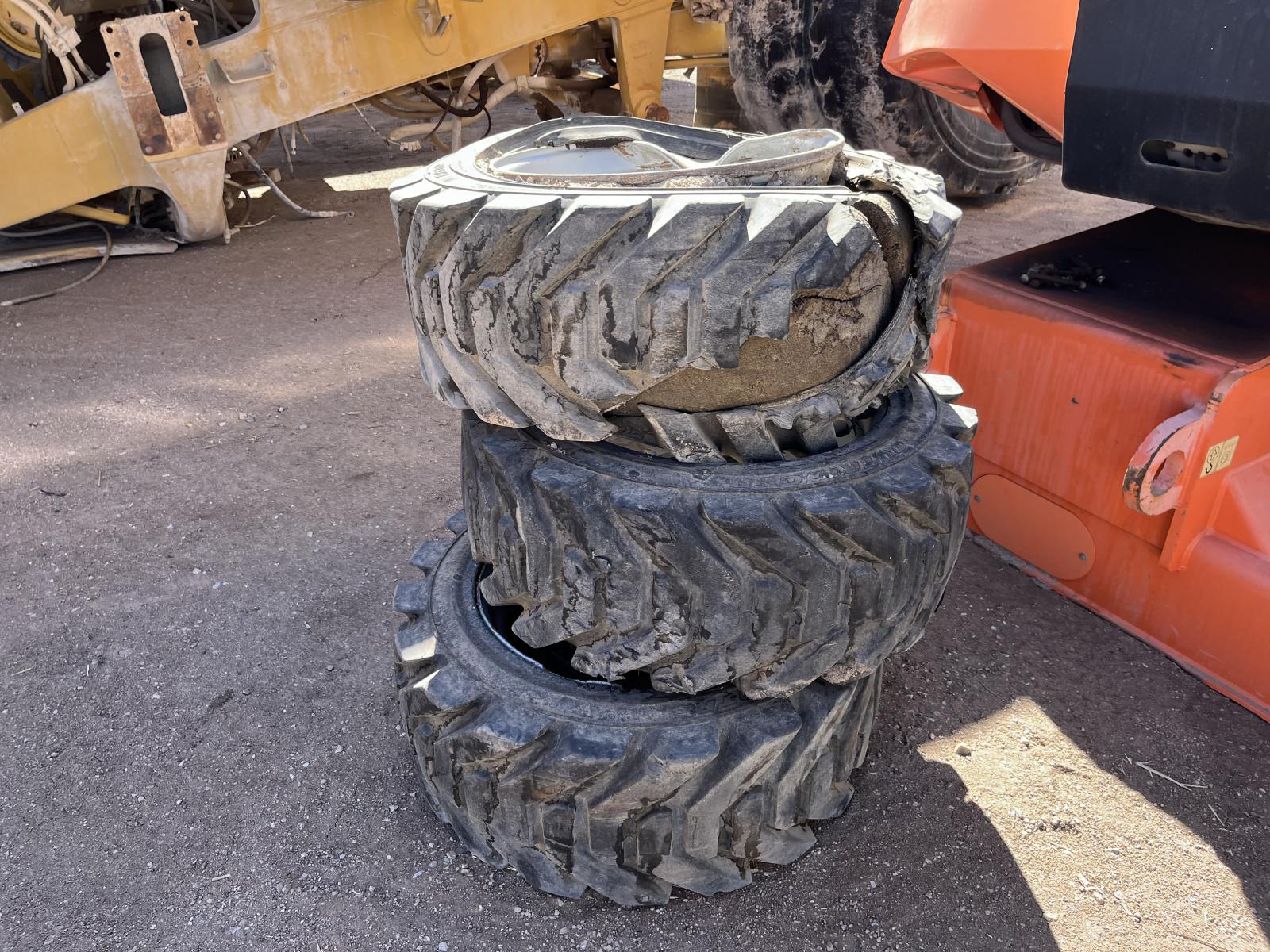 ./imagenes/INVOICE/2019/16966/JLG 800AJ (4).JPG